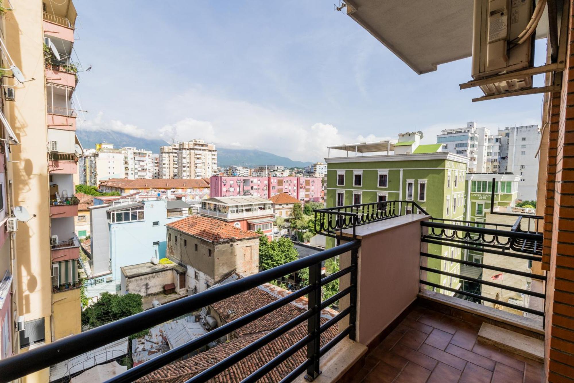 Central Cane Apartment Tirana Exterior photo